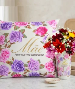 Kit Almofada Florescer e Copo Sky com Flores do Campo