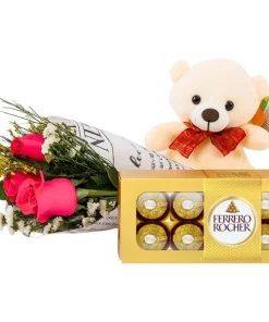 Ramalhete De Rosas Com Chocolate E Pelúcia