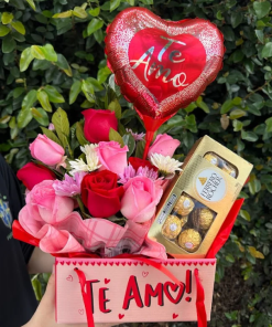 Amor e Flor Com Chocolate